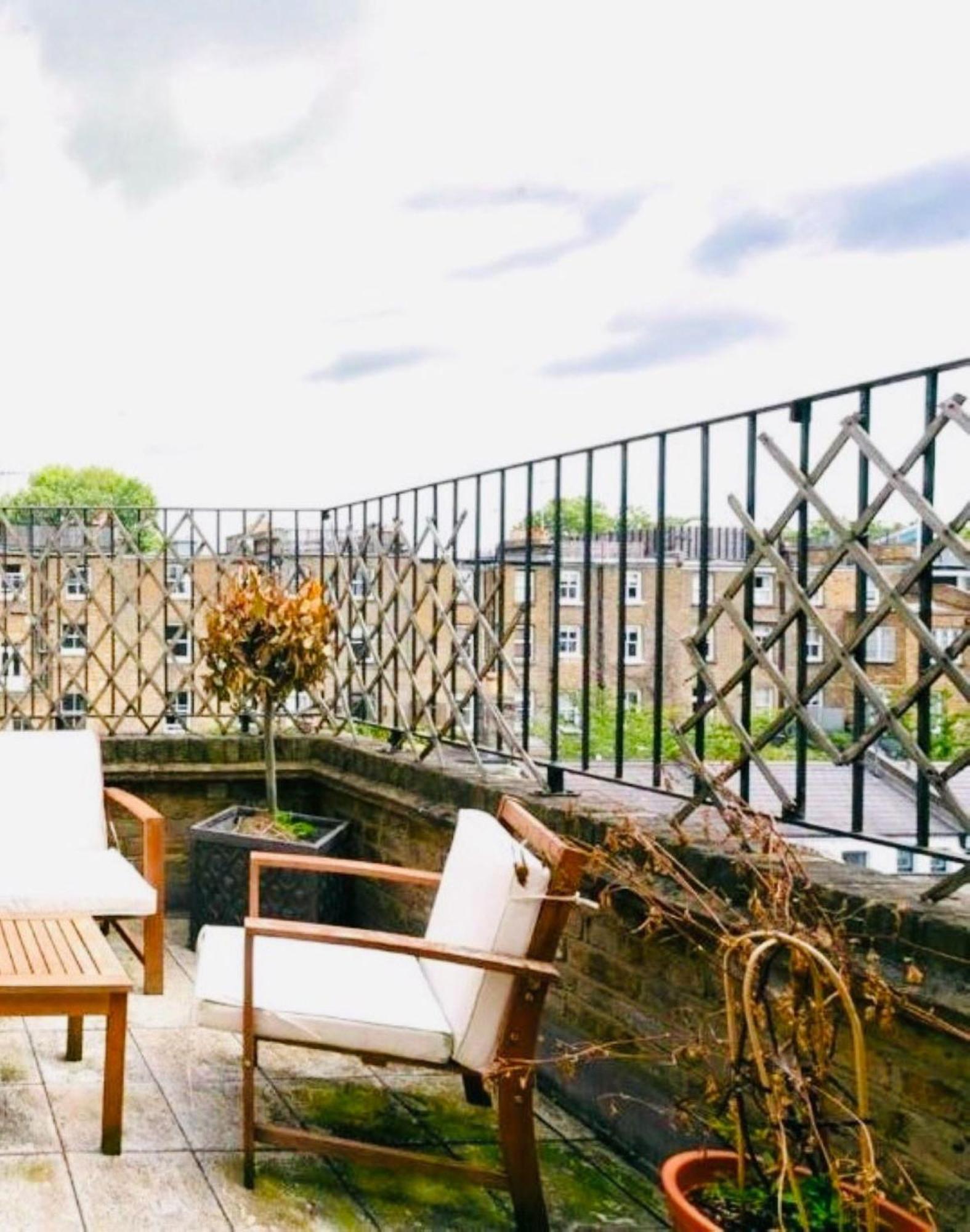 Lovely Around Kensington And Chelsea Locations W8 Sw5 Sw3 Sw10 By Ricky & Giustina * Лондон